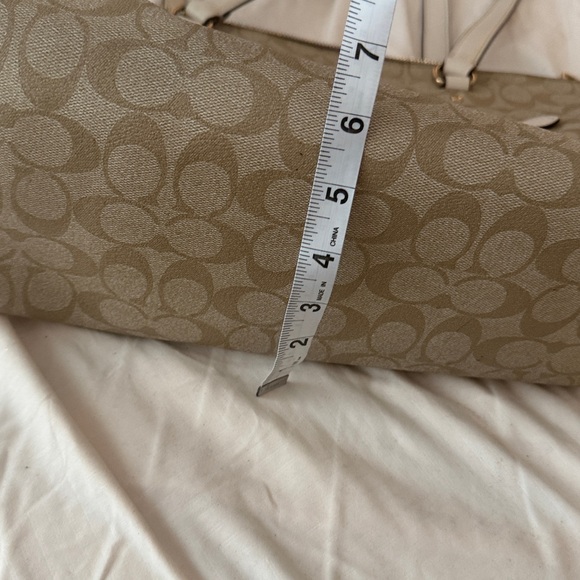 Coach Beige and Tan Signature Tote Bag Shoulder Purse - Picture 13 of 13